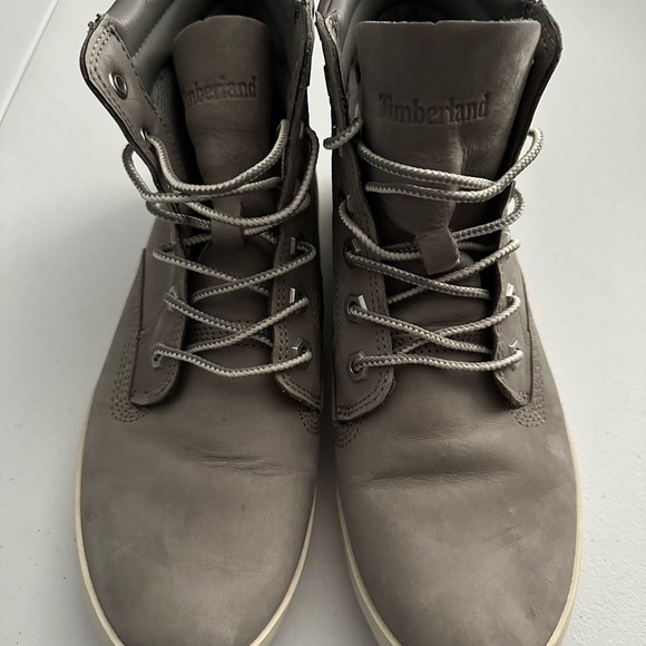 Timberland Grey Dausette Sneaker Boots Women’s Size 8 OrthoLite Sole A1H26 - Picture 2 of 5